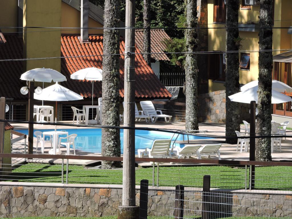Estalagem Vila Suzana - Quadra De Beach Tennis Indoor 카넬라 외부 사진