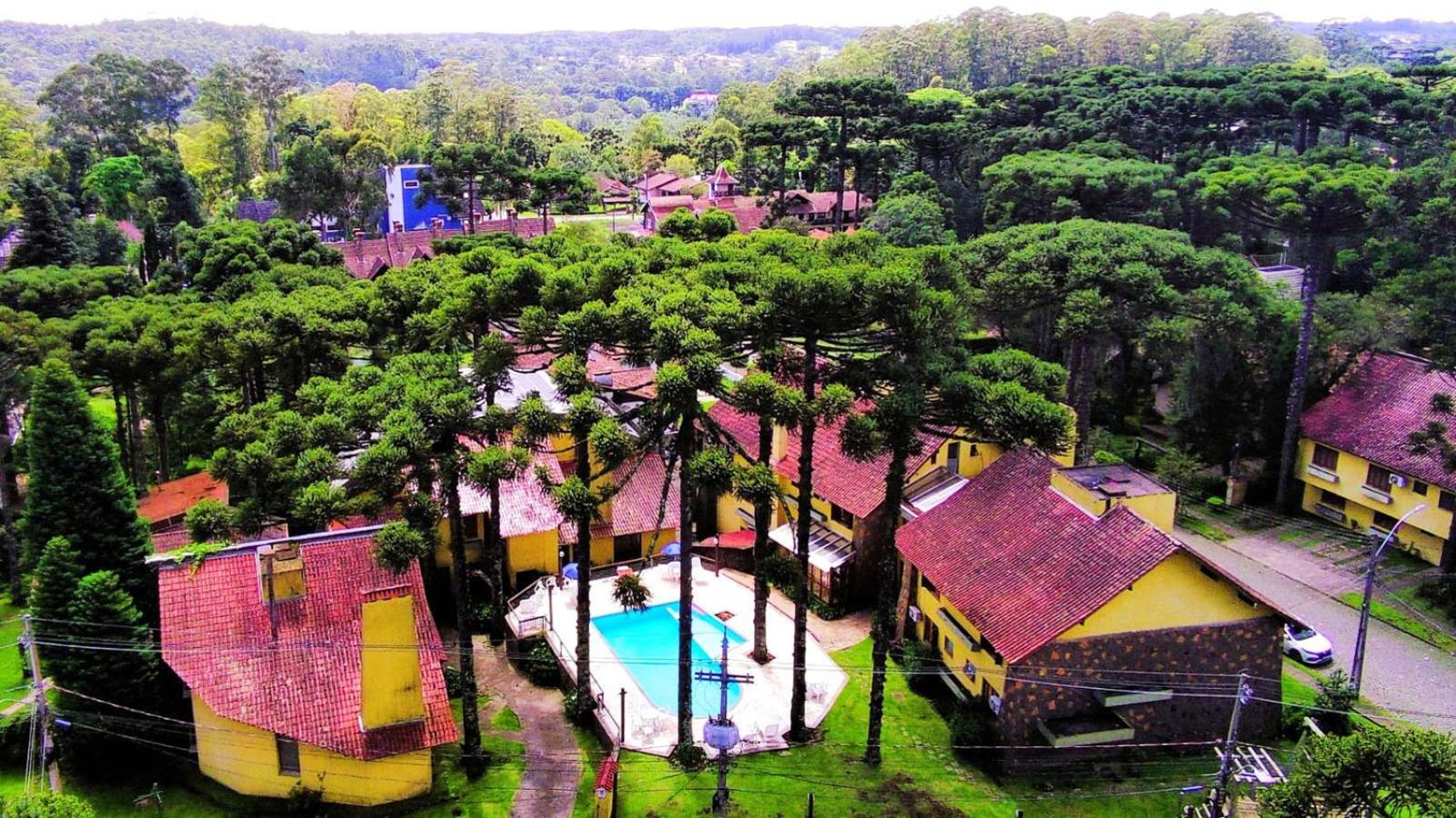Estalagem Vila Suzana - Quadra De Beach Tennis Indoor 카넬라 외부 사진