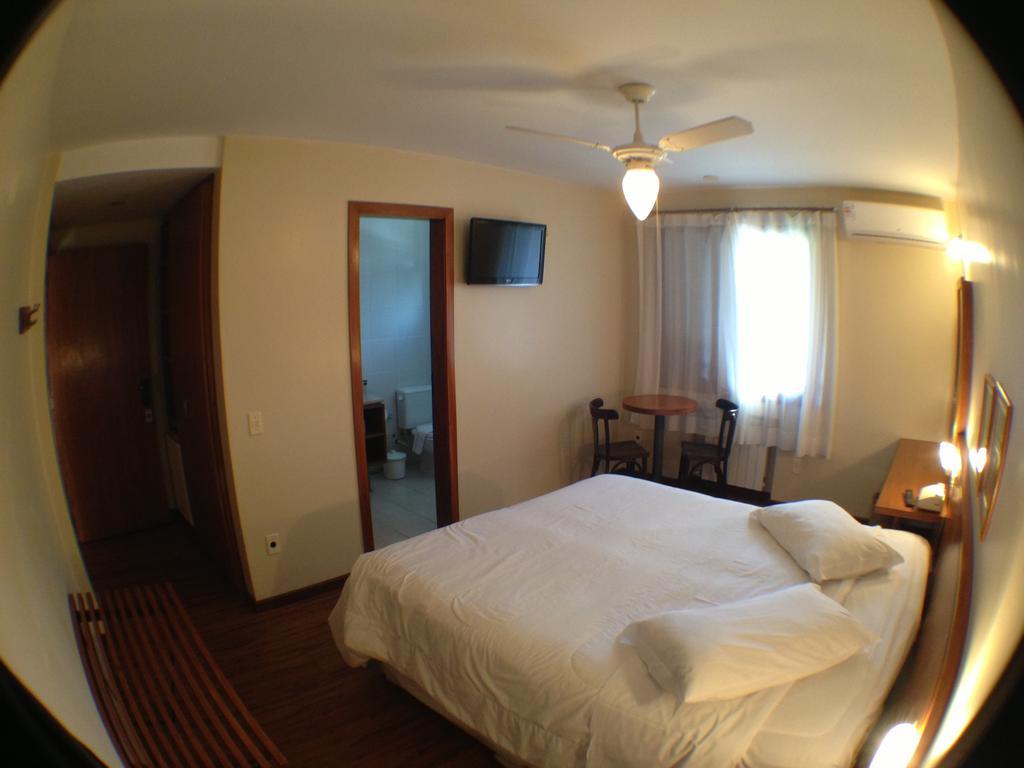Estalagem Vila Suzana - Quadra De Beach Tennis Indoor 카넬라 외부 사진